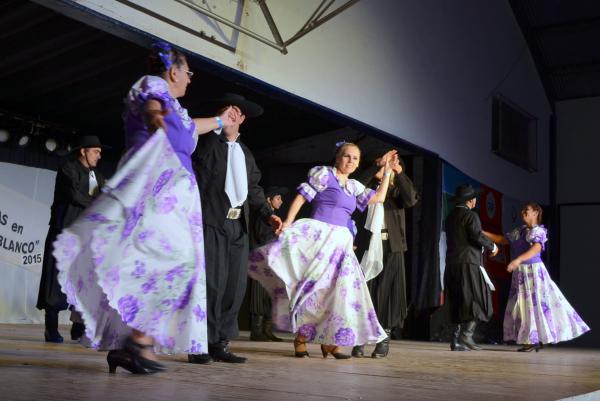 Название: lena v cañas 4.jpg
Просмотров: 823
Размер: 36.1 Кб