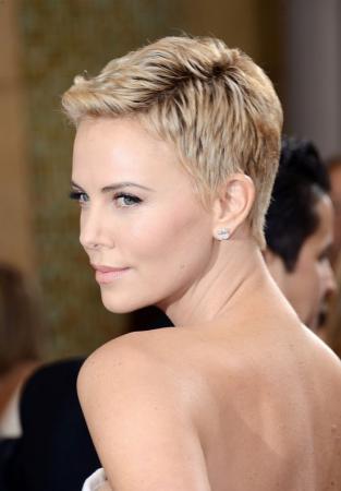 Название: SHarliz-Teron-2.jpg
Просмотров: 448
Размер: 15.7 Кб