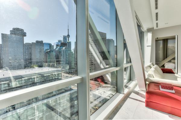 Название: Pier-27-Toronto-Penthouse_6.jpg
Просмотров: 144

Размер: 40.2 Кб