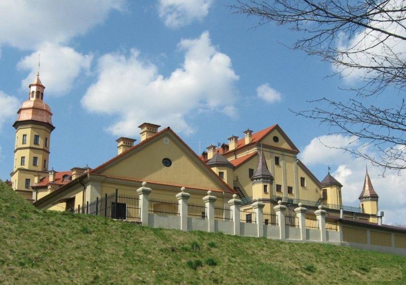 Название: 1336396904_zad-dvorca.jpg
Просмотров: 3828
Размер: 76.2 Кб