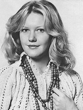 Название: elena1.jpg
Просмотров: 1023
Размер: 41.6 Кб