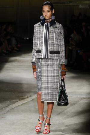 Название: Prada-3.jpg
Просмотров: 754
Размер: 19.7 Кб