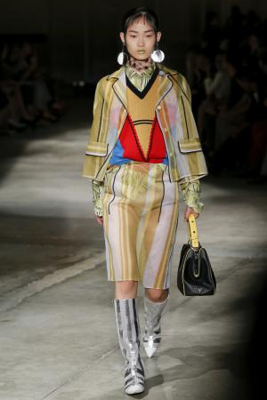 Название: Prada-8.jpg
Просмотров: 409

Размер: 18.7 Кб