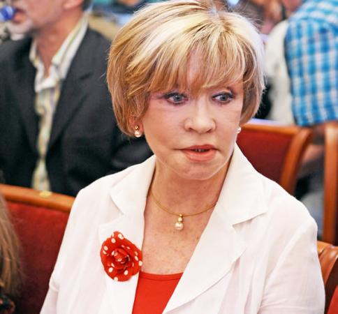 Название: VeraAlentovanemozhetnakazatvracha-konovalaizurodovavshegoeIlicoa.jpg
Просмотров: 3007

Размер: 31.1 Кб