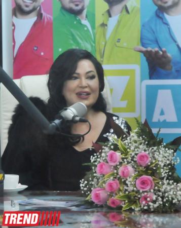 Название: Turkan_Shoray_261112_11.jpg
Просмотров: 1044
Размер: 27.1 Кб