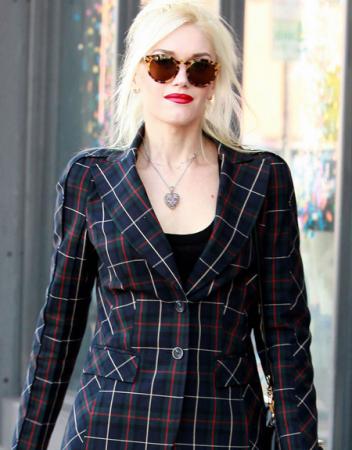 Название: gwen-stefani-plaid-lady-in-west-hollywood-10.jpg
Просмотров: 511

Размер: 27.1 Кб