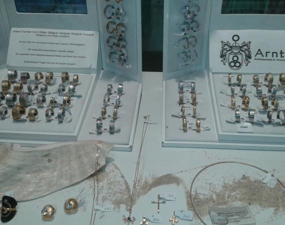 Название: 2014-06-30 21.47.01.jpg
Просмотров: 759
Размер: 38.2 Кб