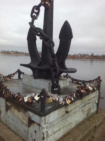 Название: UyH7_l2jqXg.jpg
Просмотров: 1217
Размер: 23.0 Кб