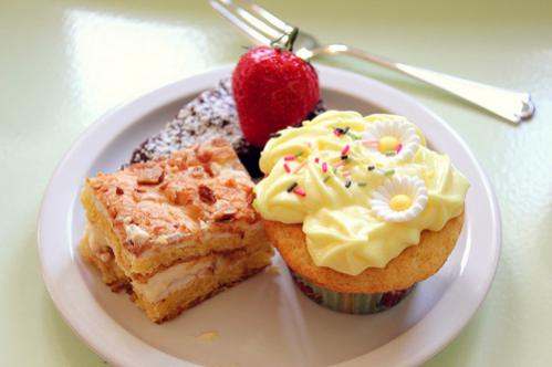 Название: 1352122291_butter-cream-butter-cream-frosting-butter-cream-icing-cake-candy-favim.com-407578.jpg
Просмотров: 994
Размер: 21.6 Кб