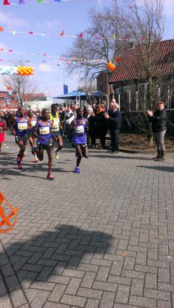 Название: IMAG2577.jpg
Просмотров: 634
Размер: 29.6 Кб