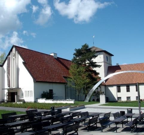 Название: музей кораблей викингов 1.jpg
Просмотров: 1687
Размер: 35.9 Кб